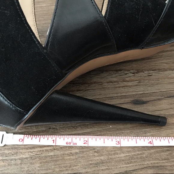 Nine West Strappy Black Heels sz 5M - Picture 8 of 8